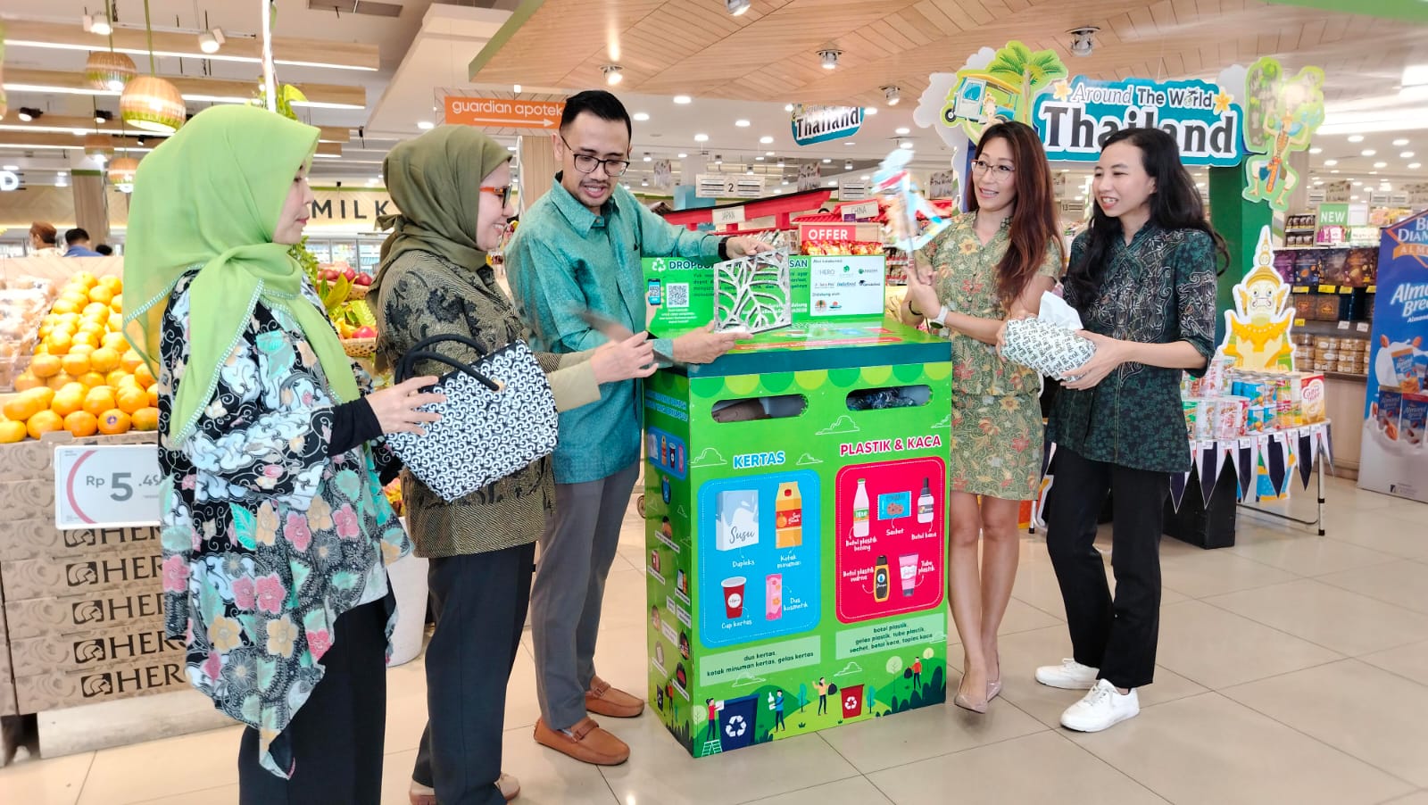 Hero Supermarket Collaborates to Provide Waste Packaging Dropboxes