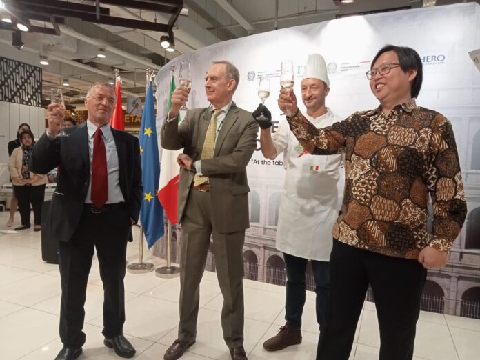 Presents Italian Products, Hero Supermarket Holds Italian Fair Titled Week of Italian Cuisine in the World in Collaboration with the Italian Trade Agency