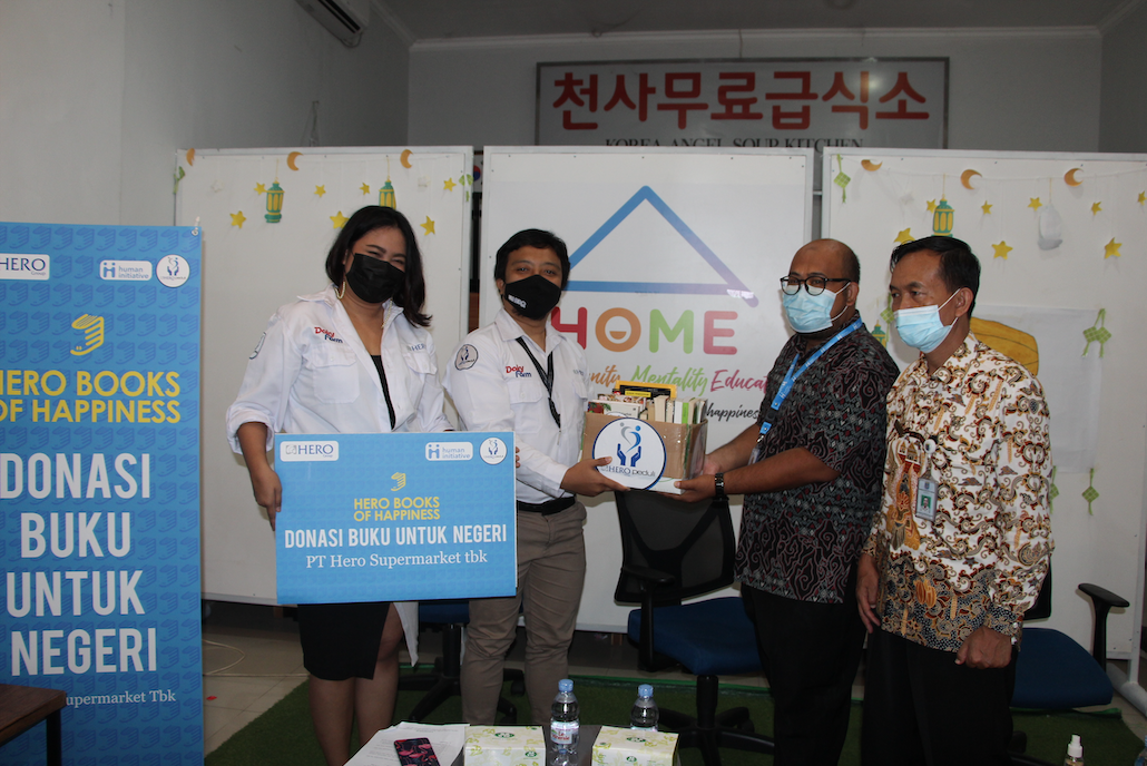 Hari Buku Nasional – HERO Group Tingkatkan Minat Baca Masyarakat Indonesia Melalui Progra, “Buku Untuk Negeri”