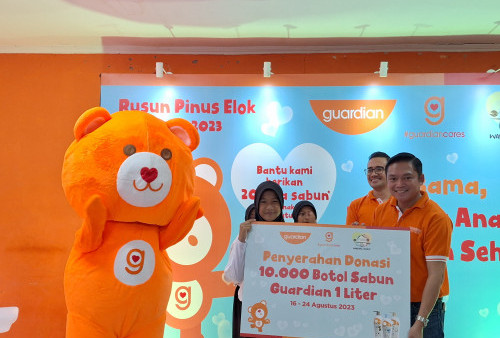 Guardian Bagikan Sabun Mandi untuk Dukung Kesehatan Anak Indonesia
