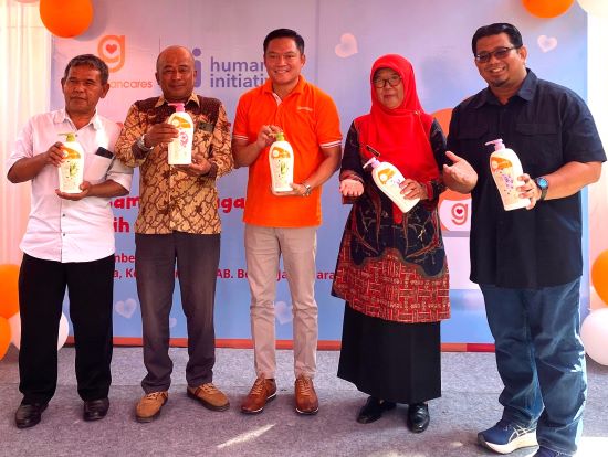 Tingkatkan Perilaku Hidup Bersih dan Sehat di Sekolah, Guardian Hadirkan Akses Sanitasi dan Salurkan Sabun untuk Ribuan Siswa Indonesia